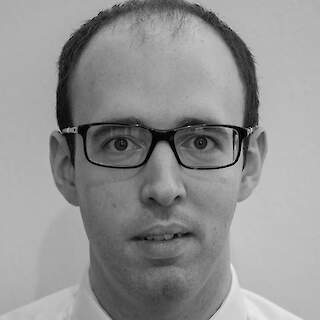 A Digital Tomorrow, Fundador del Podcast A Digital Tomorrow y Director del Global Impact FinTech Forum (GIFT)