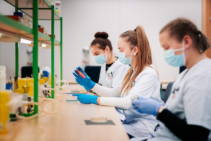 MIKROKRAADID TARTU TERVISHOIU KÕRGKOOLIS