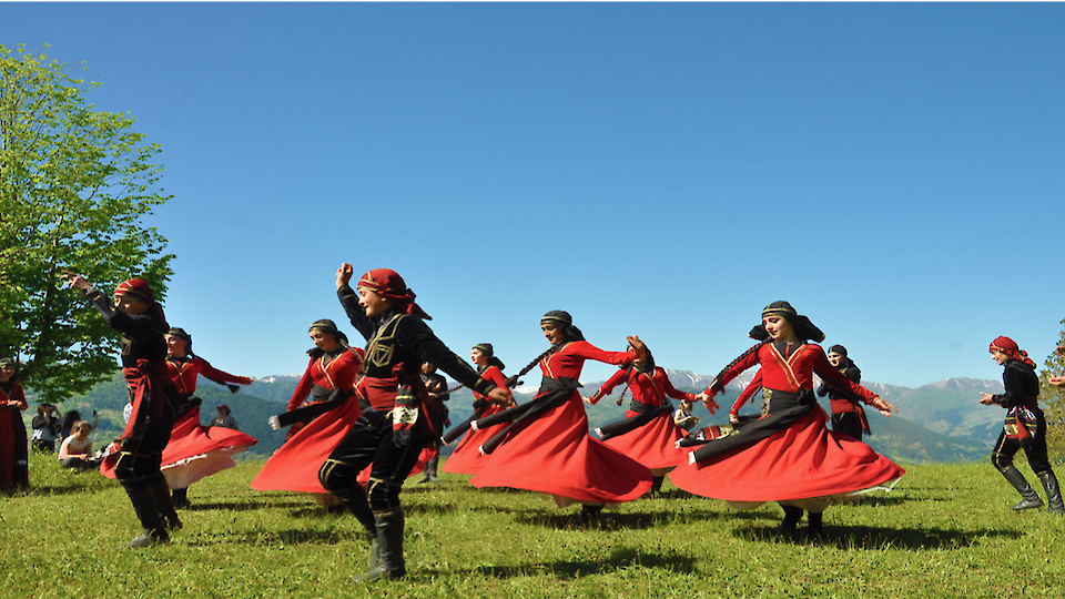 Однодневный тур с гидом | Долина Мачахель и фольклорное шоу