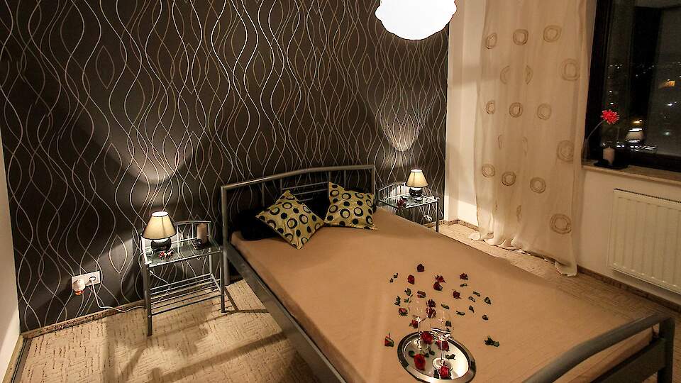 How to Choose the Right Wallpaper for Your House